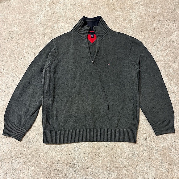 Like new Tommy Hilfiger men’s gray sweater size XL - Picture 1 of 11